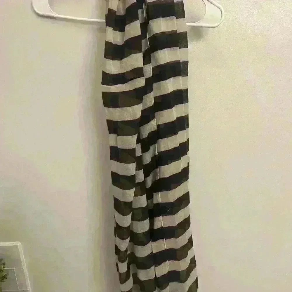 Boutique infinity dress scarf